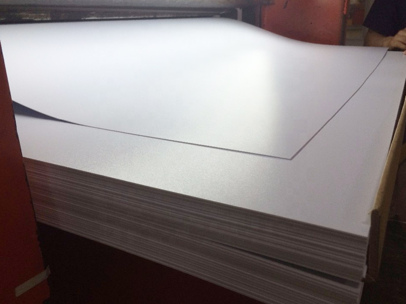 ���ˠ��Ͻ�